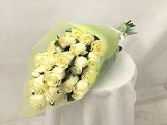White Rose Bouquet White rose bouquet for anniversary — Flower Empire Aurora florist serving Etobicoke
