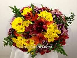 Lovely Sun Bouquet Yellow lily bouquet for love & romance — Flower Empire Aurora florist serving Vaughan
